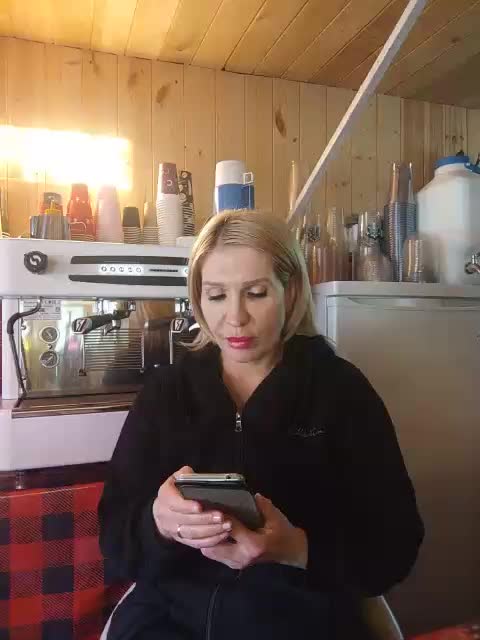 Katriona Приват Записи 2026-05-18