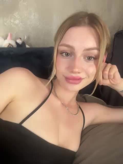 RealLinaaa Приват Записи 2026-05-19
