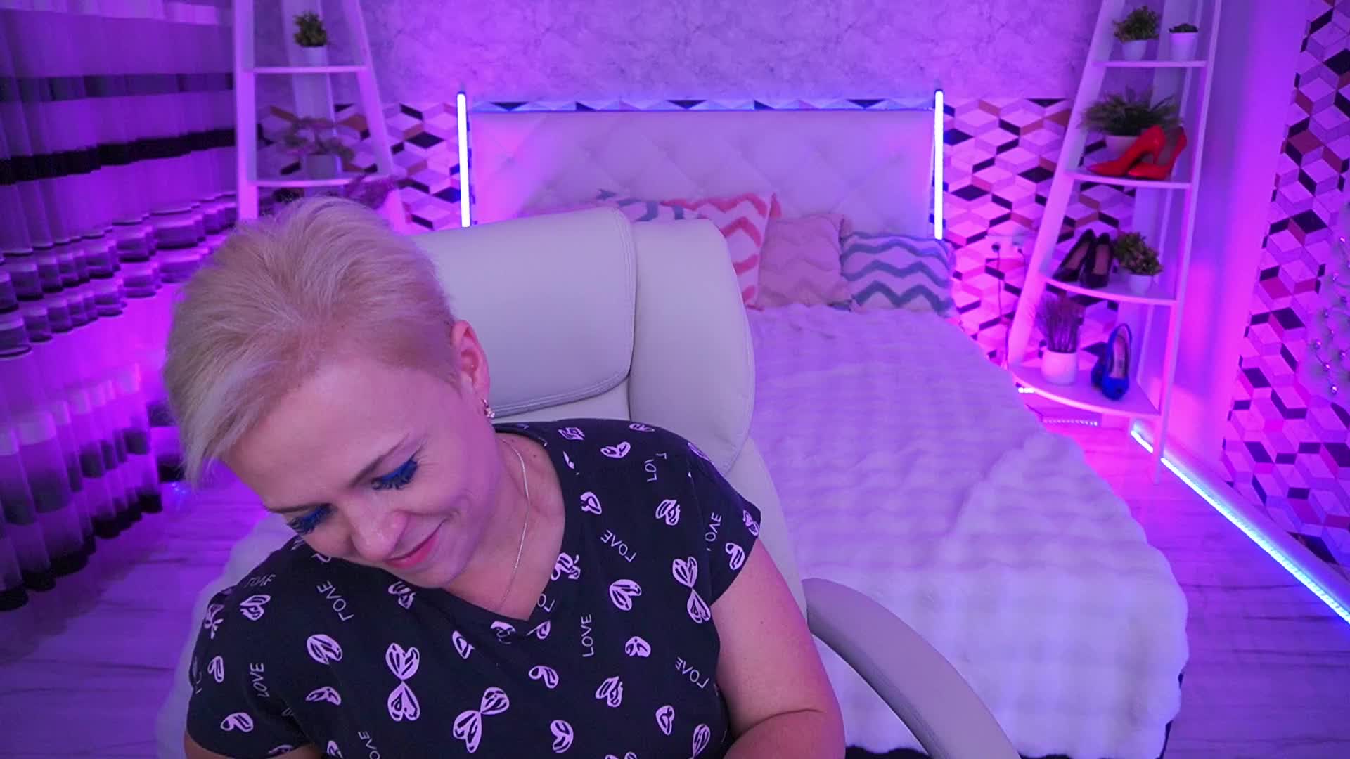 CrystalVibe Приват Записи 2026-05-19