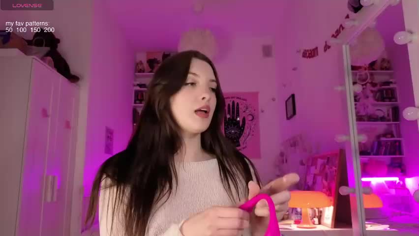 onecuteangel Приват Записи 2026-05-19