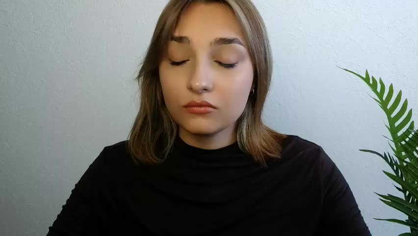 veryveryshygirl Приват Записи 2026-05-19