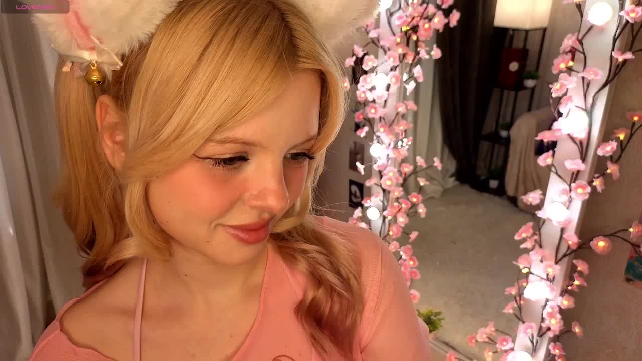 lolabunny2008 Приват Записи 2026-05-19