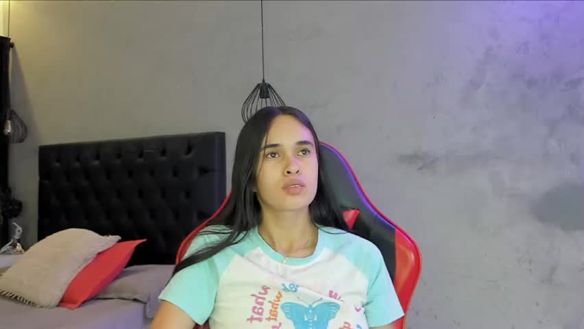 alice__susan_2026-05-19_19-05-00_620 Приват Записи 2026-05-20