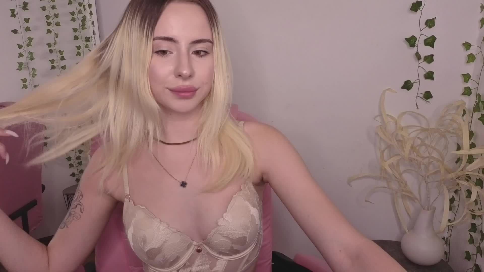 Bella-crazyy Приват Записи 2026-05-20