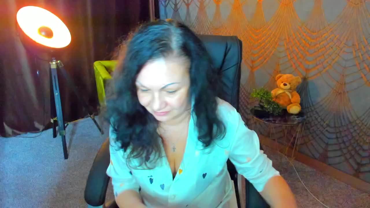 IrissMoon Приват Записи 2026-05-20