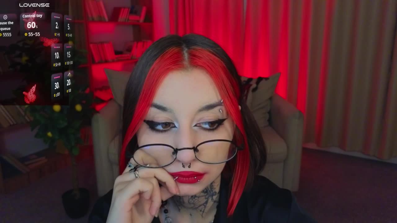 MistressMarcelline Приват Записи 2026-05-20