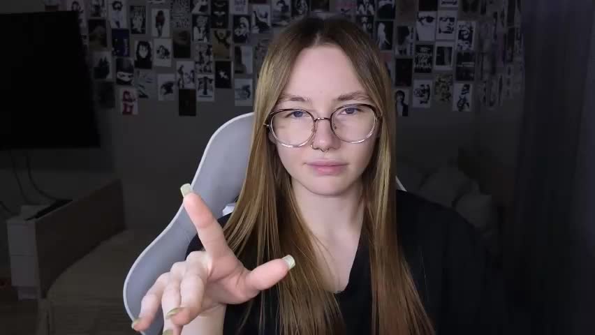 littlevildevil Приват Записи 2026-05-22