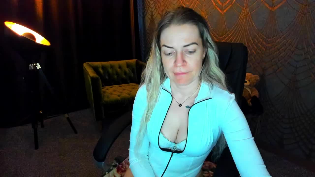 AnnaSnow Приват Записи 2026-05-22