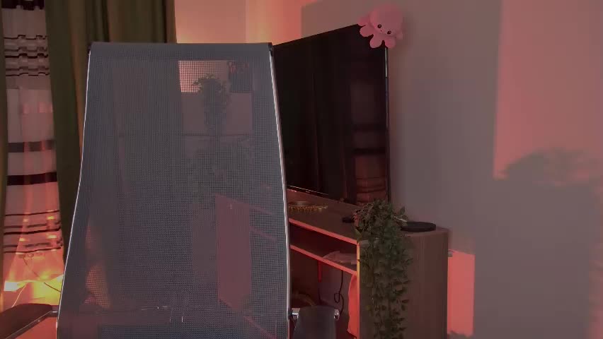elliecutes Приват Записи 2026-05-24