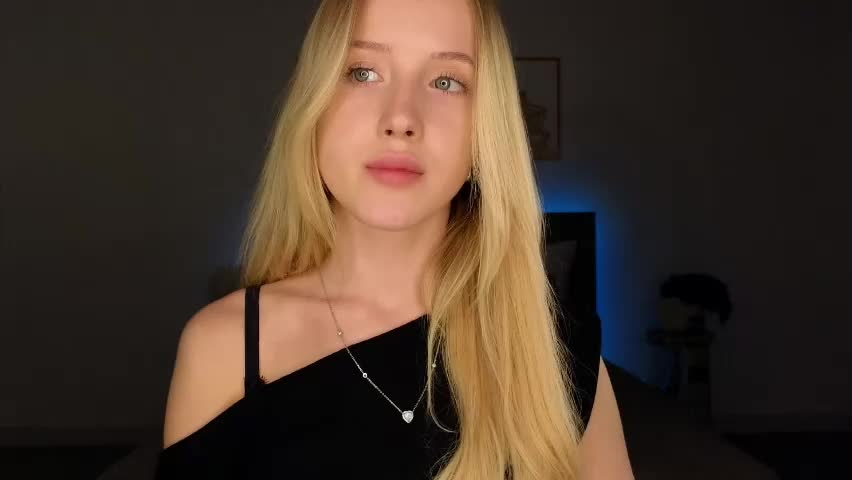adele_armas Приват Записи 2026-05-24