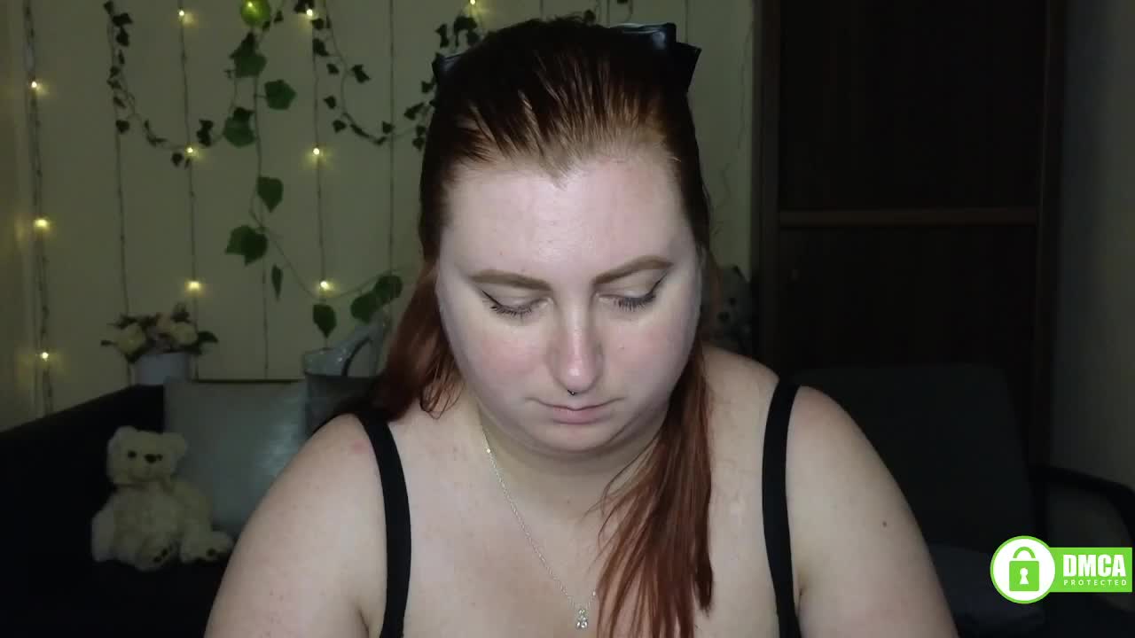 Aliciaredluv Приват Записи 2026-05-26