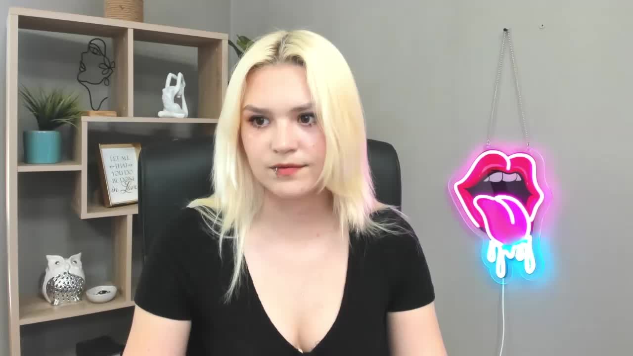 SweetLilyxo Приват Записи 2026-05-26