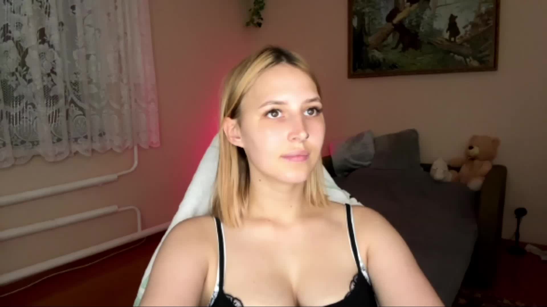 Alyonacuttie Приват Записи 2026-05-27