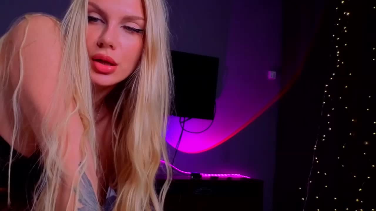 NicoleHampton Приват Записи 2026-05-30