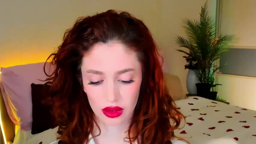 christinaconteeree Приват Записи 2026-05-30