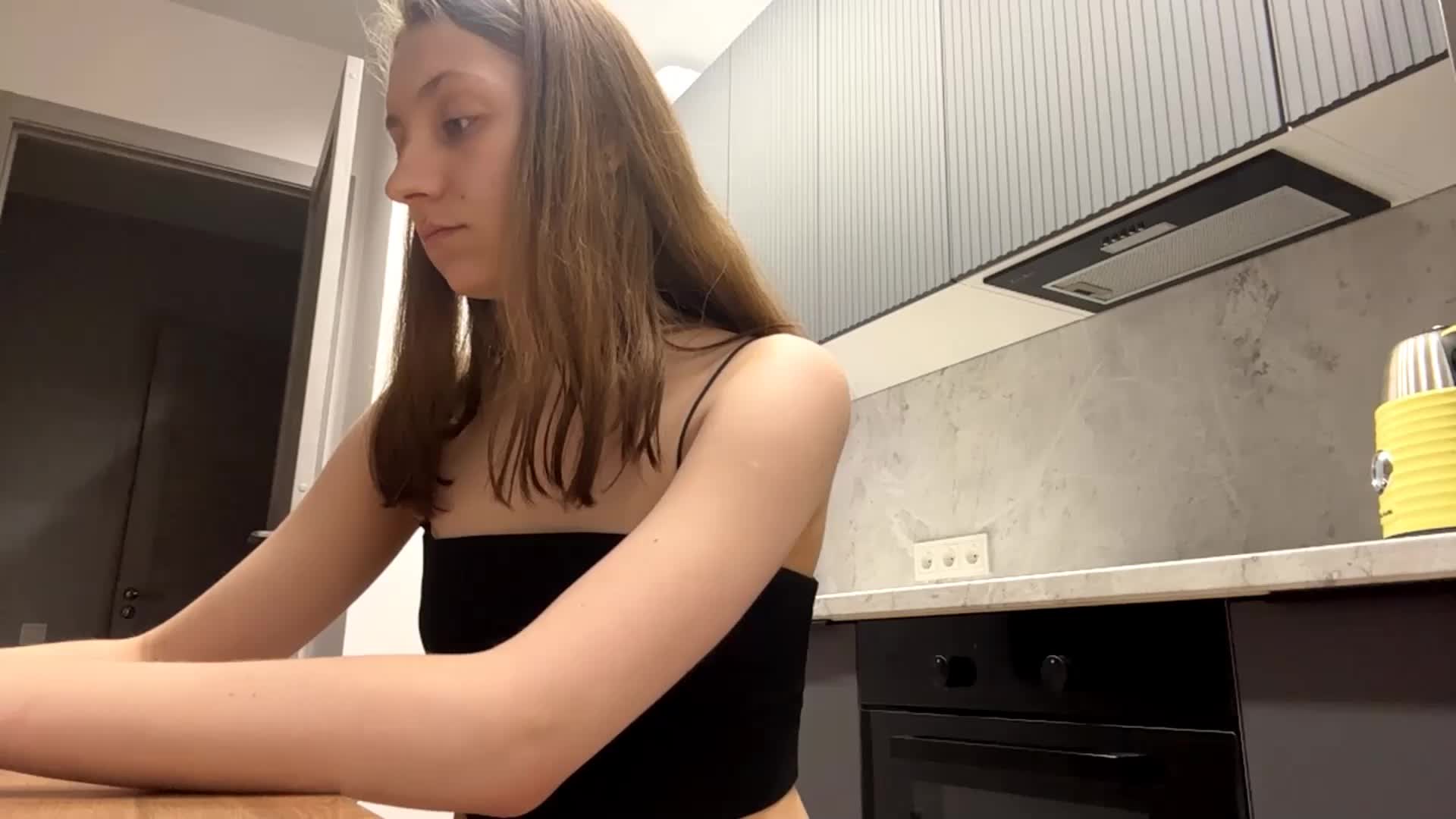 RuthieMilburn Приват Записи 2026-06-01
