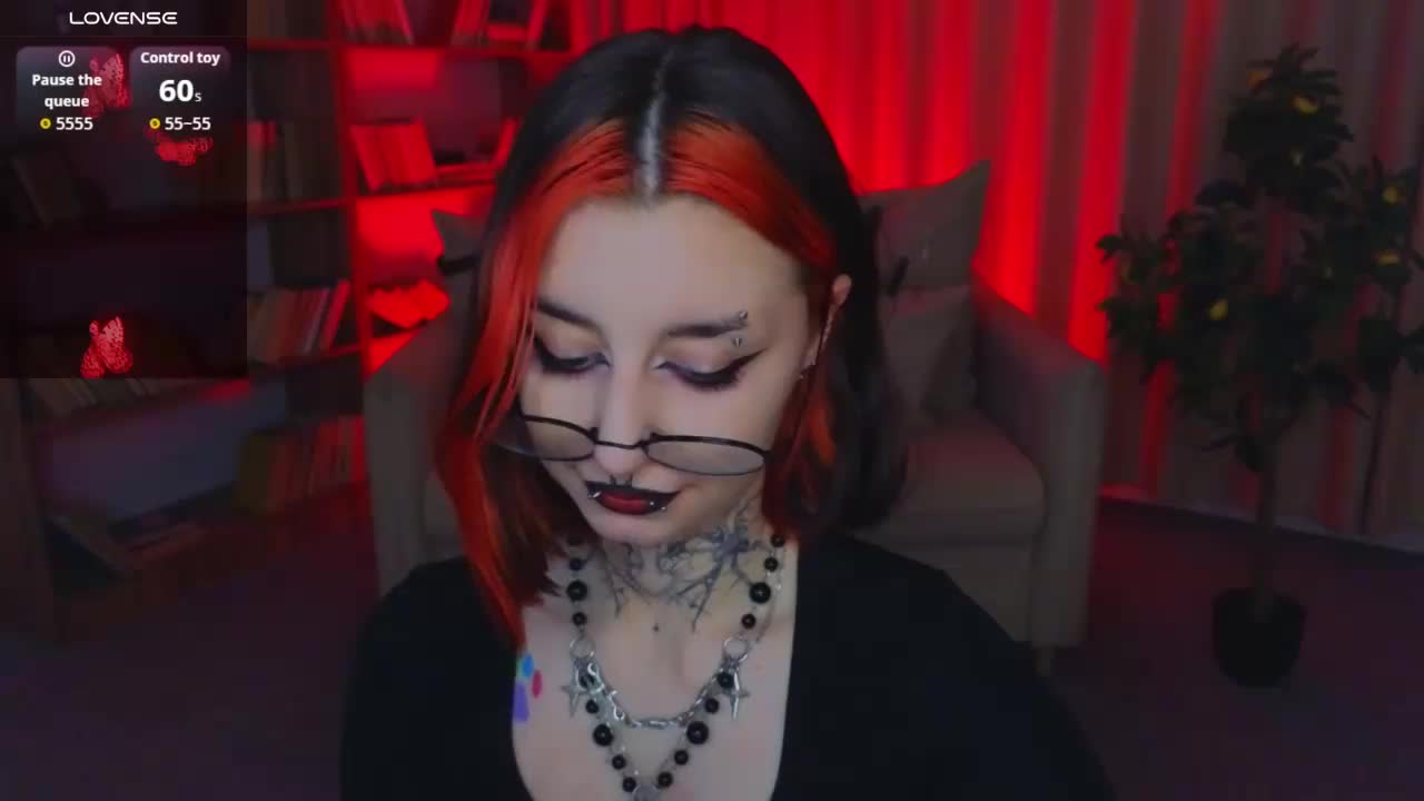 MistressMarcelline Приват Записи 2026-06-01