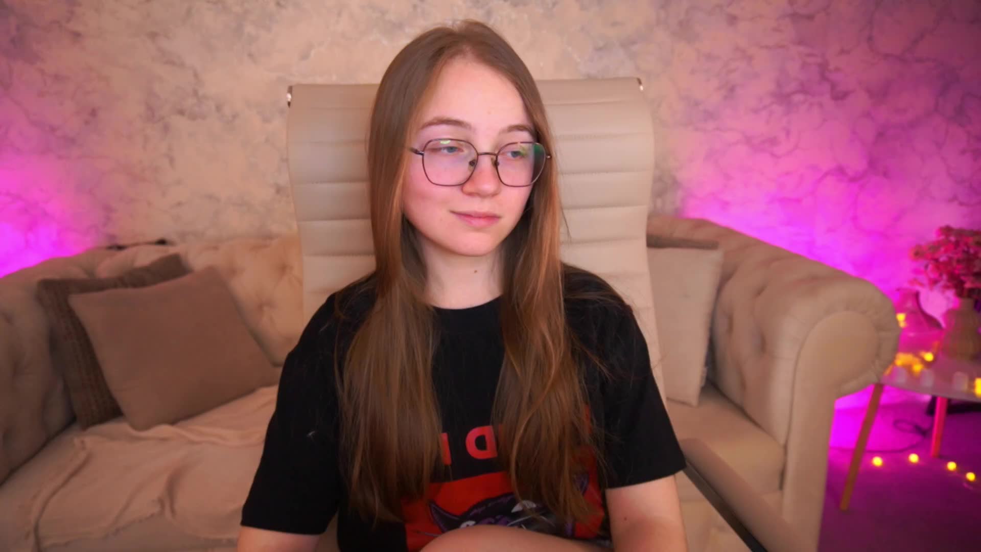 ArrinaWairr Приват Записи 2026-06-01