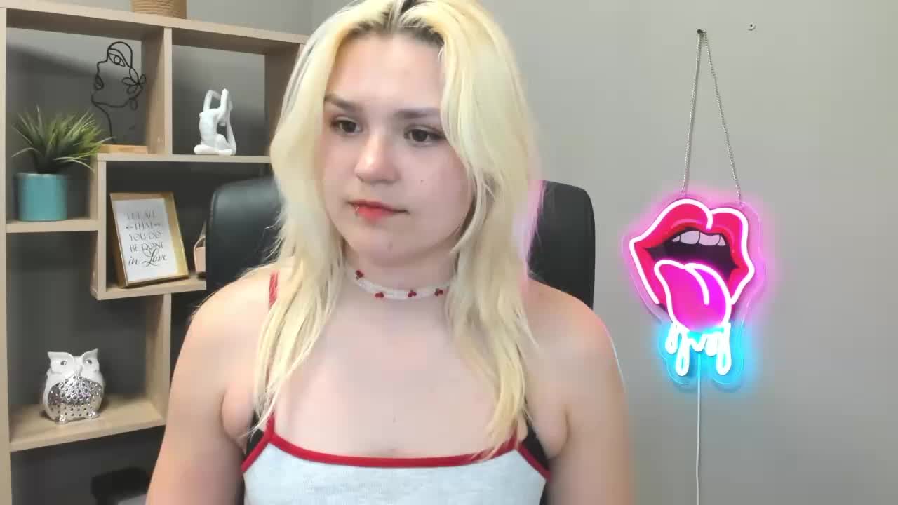 SweetLilyxo Приват Записи 2026-06-02