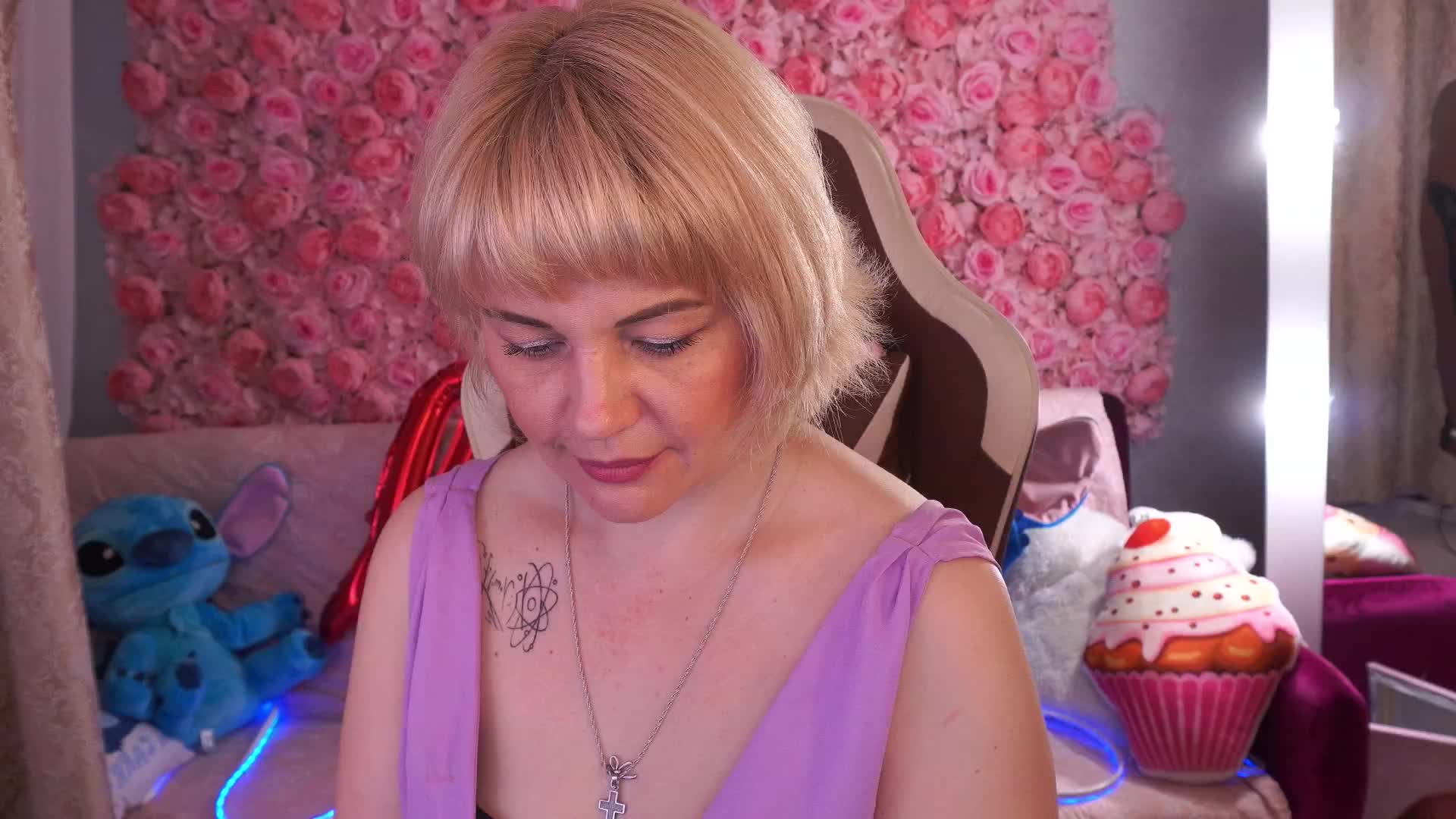 AmiraNight Приват Записи 2026-06-04