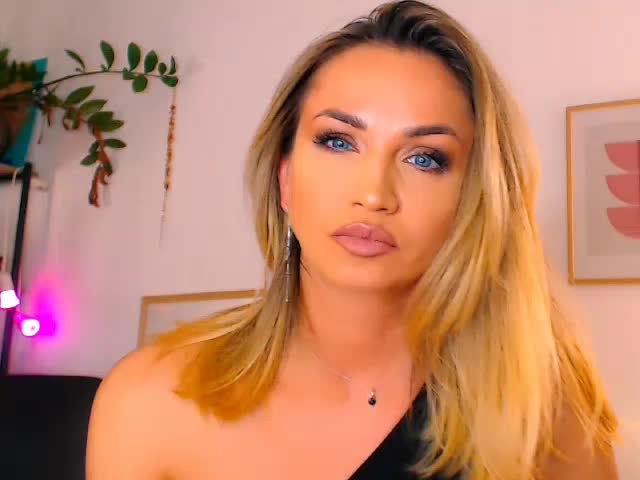 Alexandrawoow Приват Записи 2026-06-04