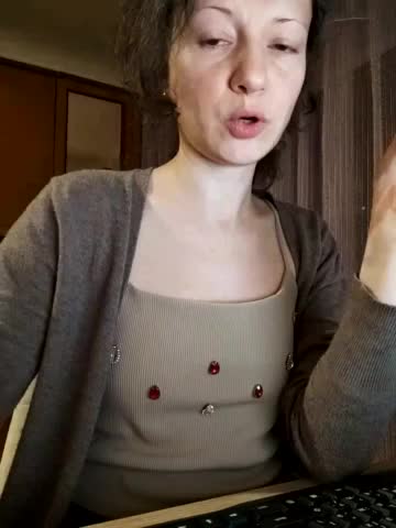 Viviennn Приват Записи 2026-06-04