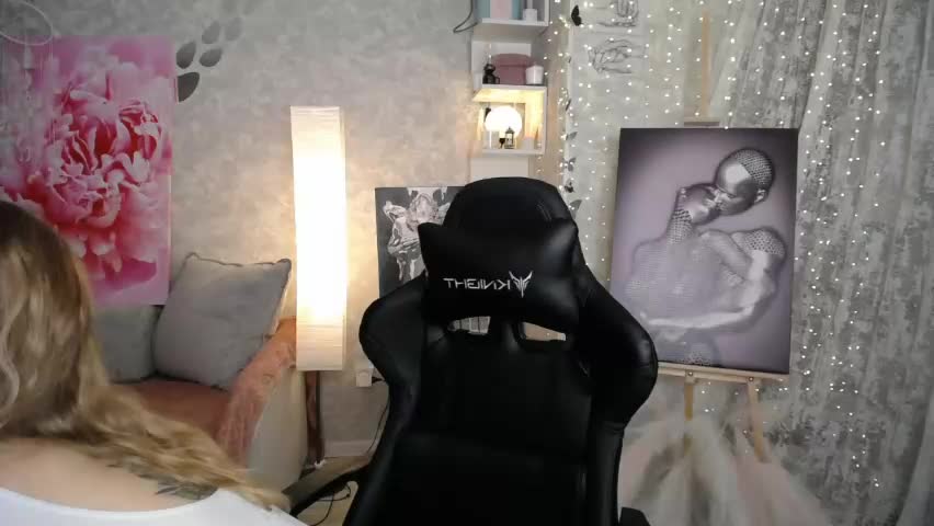 yournickyadamidi Приват Записи 2026-06-04