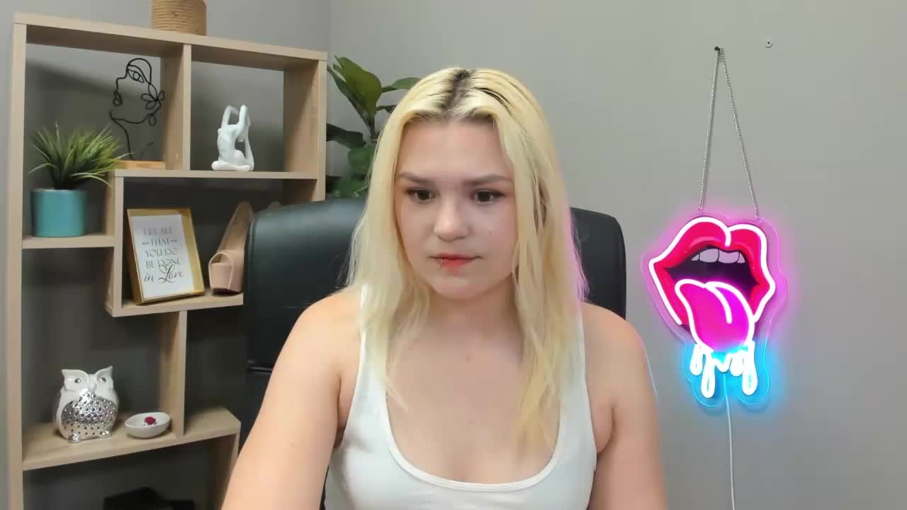 SweetLilyxo Приват Записи 2026-06-05