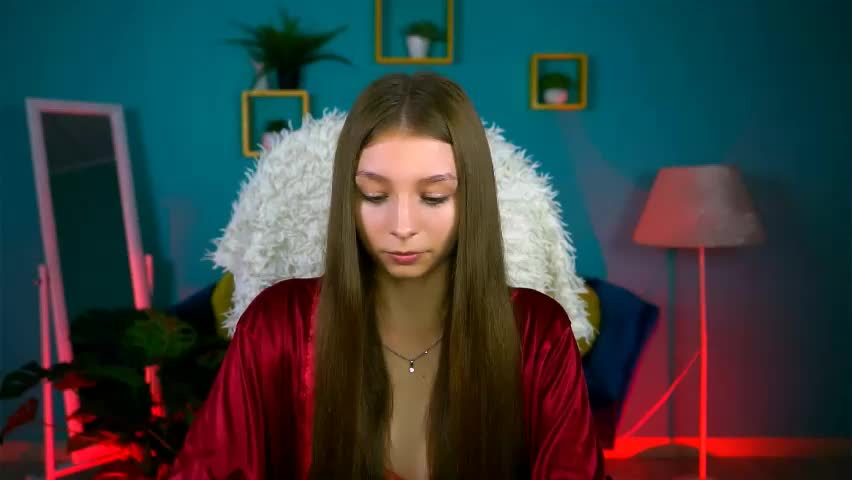 juliedaniel Приват Записи 2026-06-05