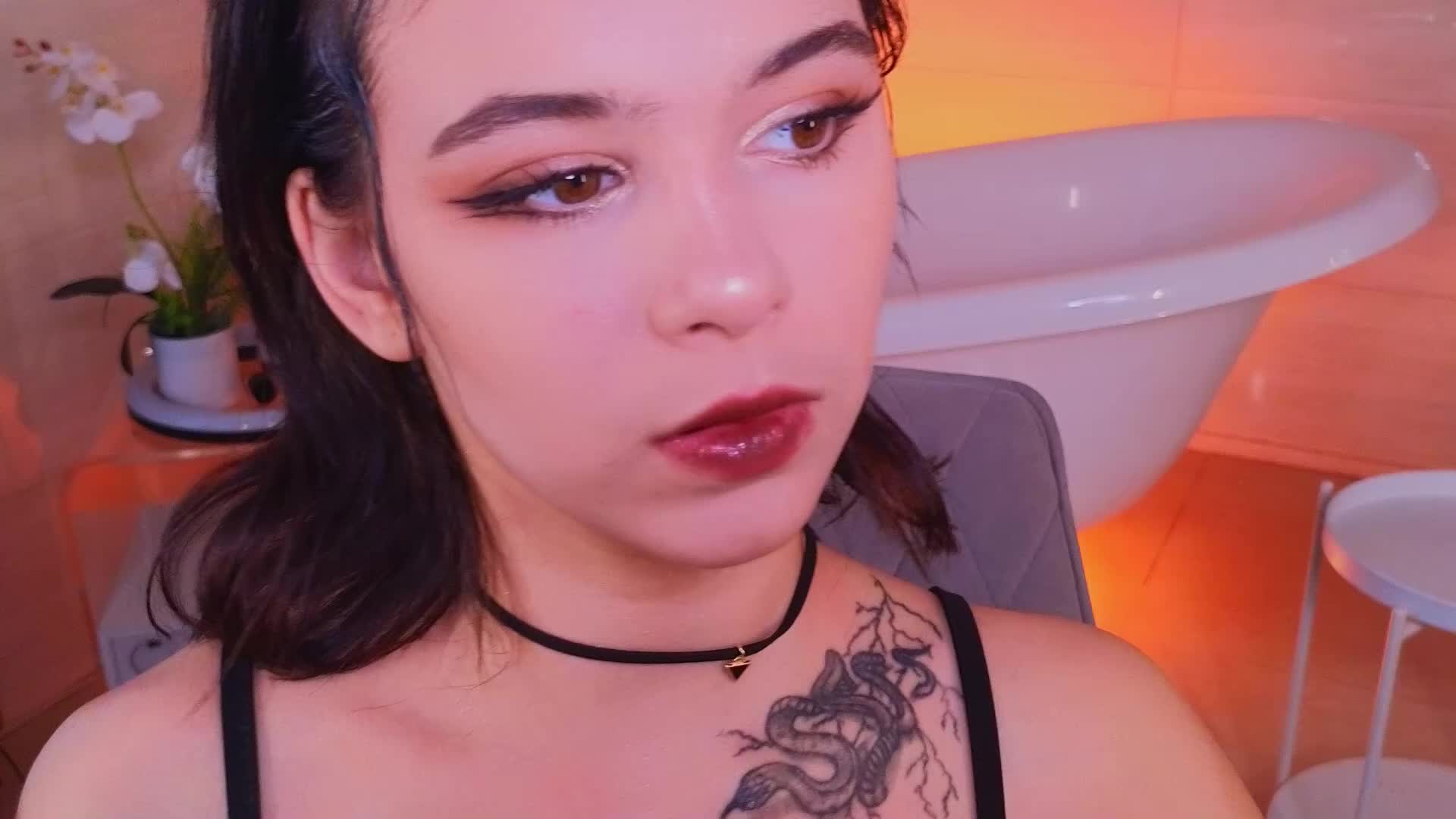 CoralineJones Приват Записи 2026-06-05