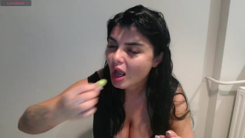 issabellablaire Приват Записи 2026-06-06