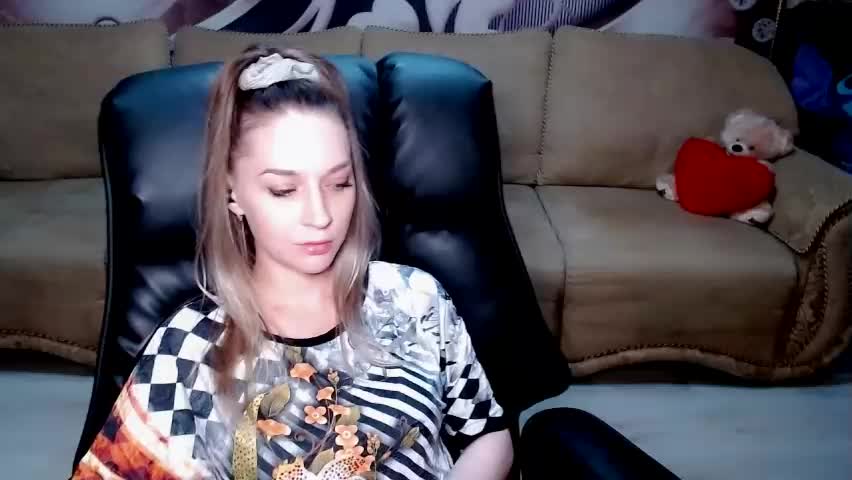 lovellymalina Приват Записи 2026-06-07
