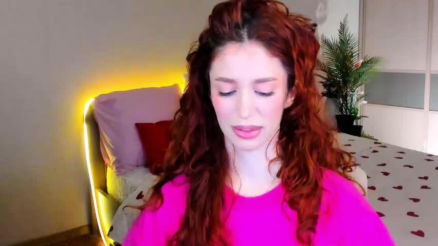 christinaconteeree Приват Записи 2026-06-08