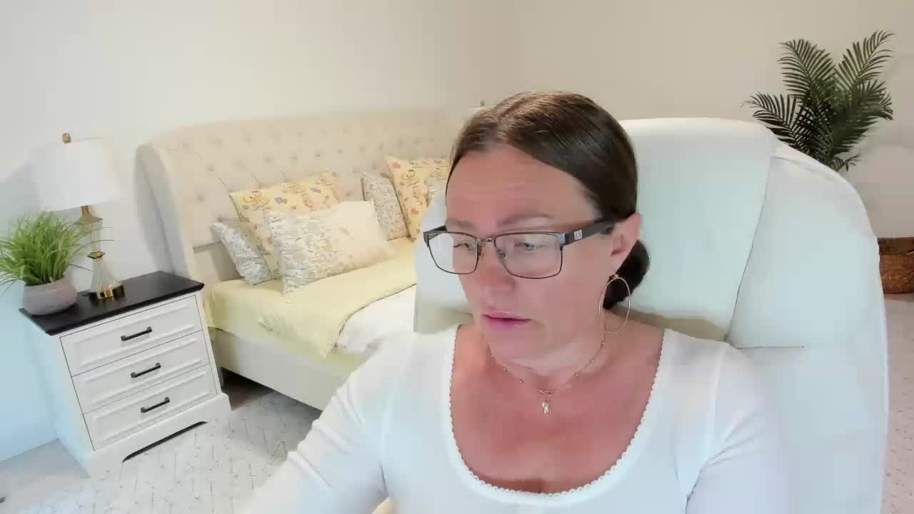 -Michelle- Приват Записи 2026-06-10