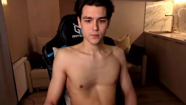 travisrivas Приват Записи 2026-06-11