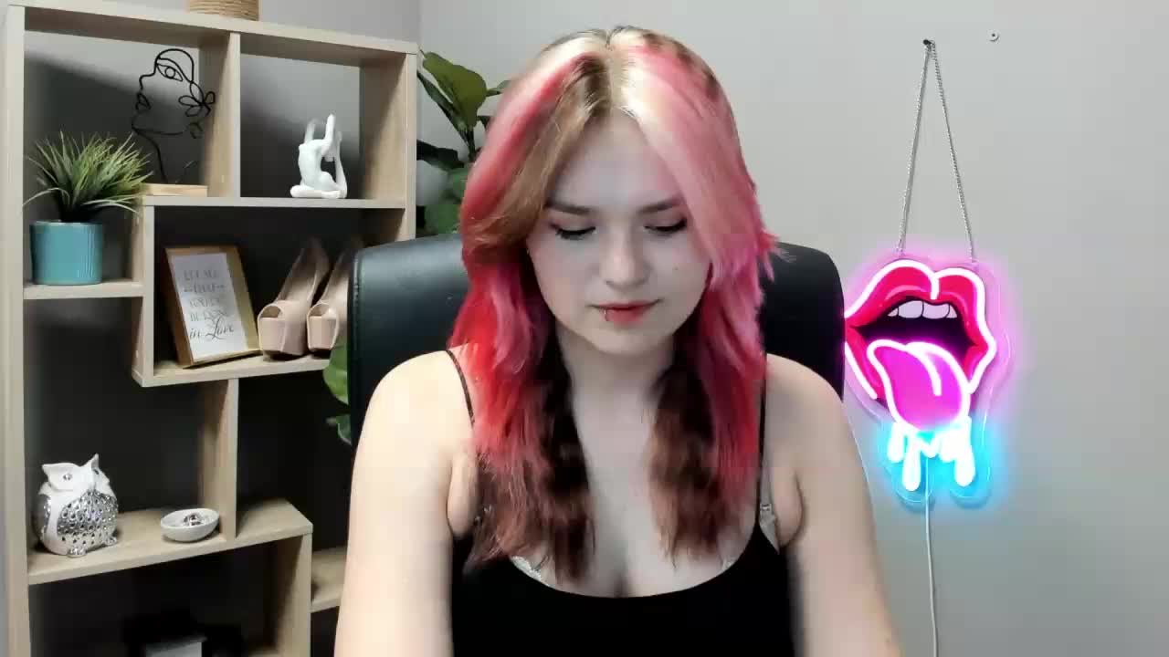 SweetLilyxo Приват Записи 2026-06-12