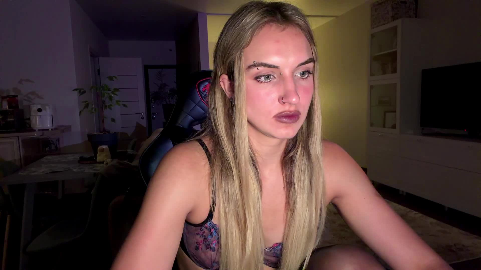 MissyKissy Приват Записи 2026-06-13