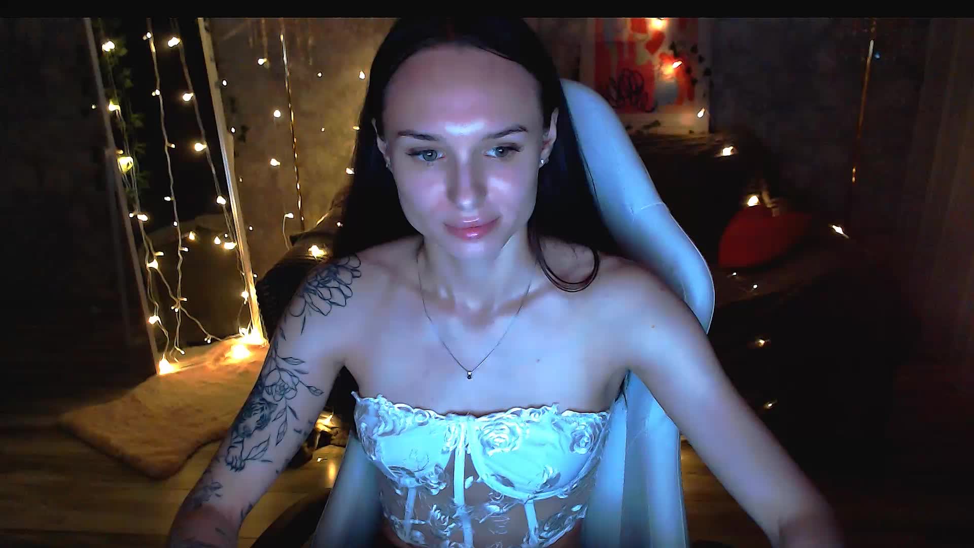 NicoleMerz Приват Записи 2026-06-13
