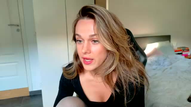 mmminnie Приват Записи 2026-06-14