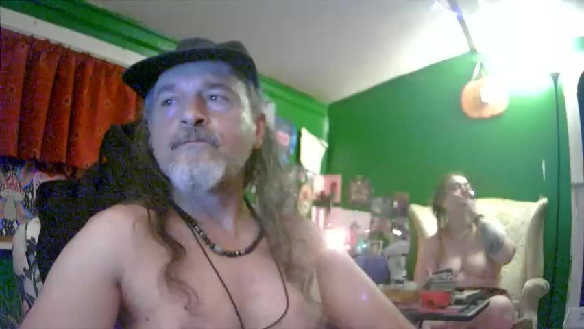 hippiedad333 Приват Записи 2026-06-14