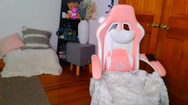 jessabelle_diamond Приват Записи 2026-06-15