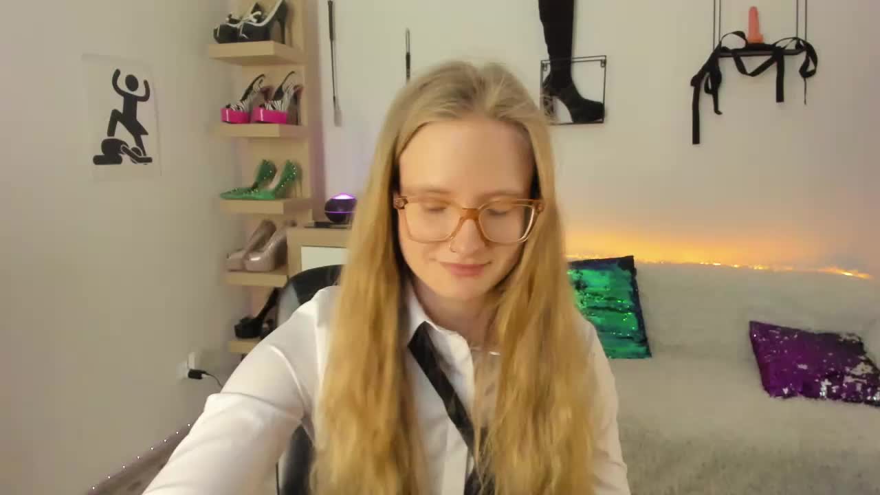 NancyErotic Приват Записи 2026-06-17