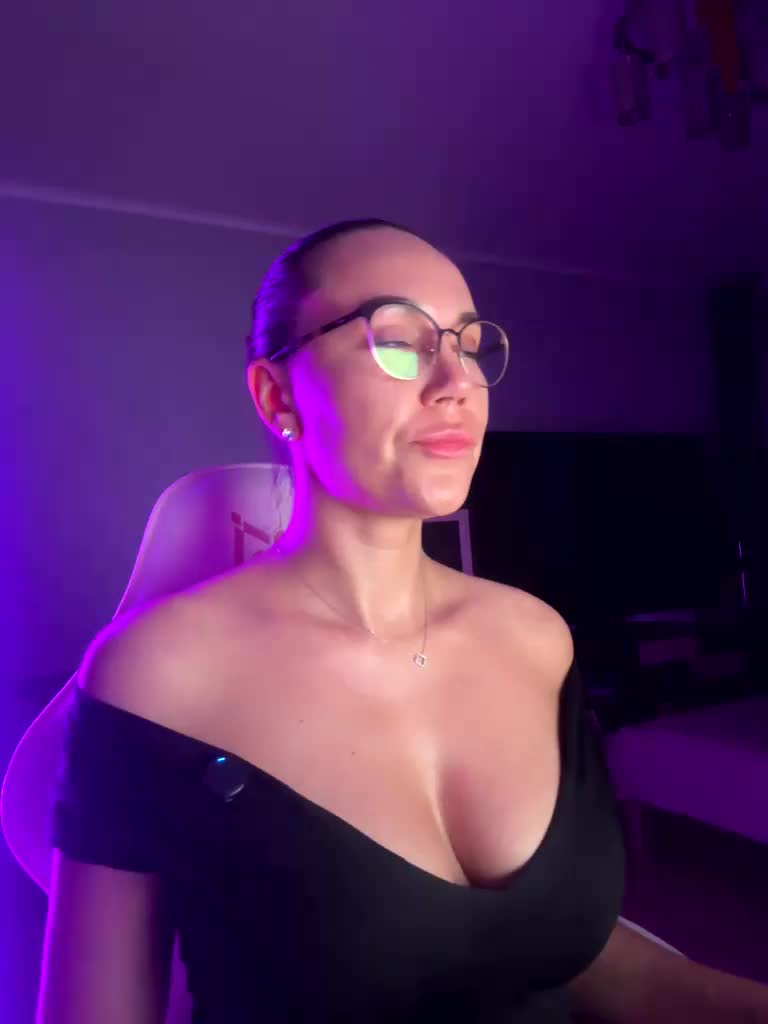 QWEENII Приват Записи 2026-06-19