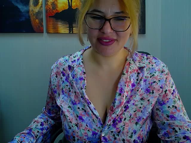AvaQueen Приват Записи 2026-06-19