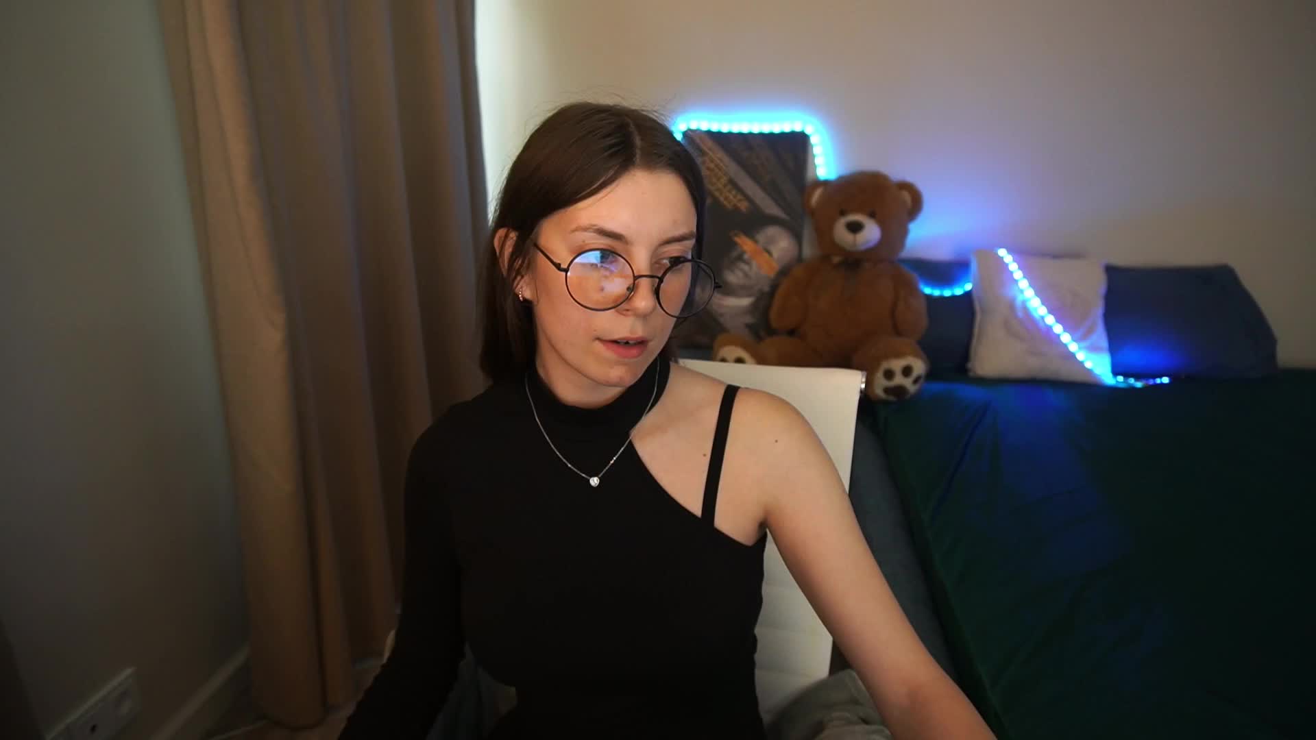 NicoleInfinity Приват Записи 2026-06-19