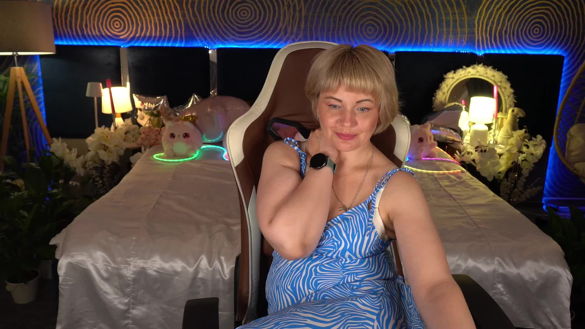 AmiraNight Приват Записи 2026-06-20