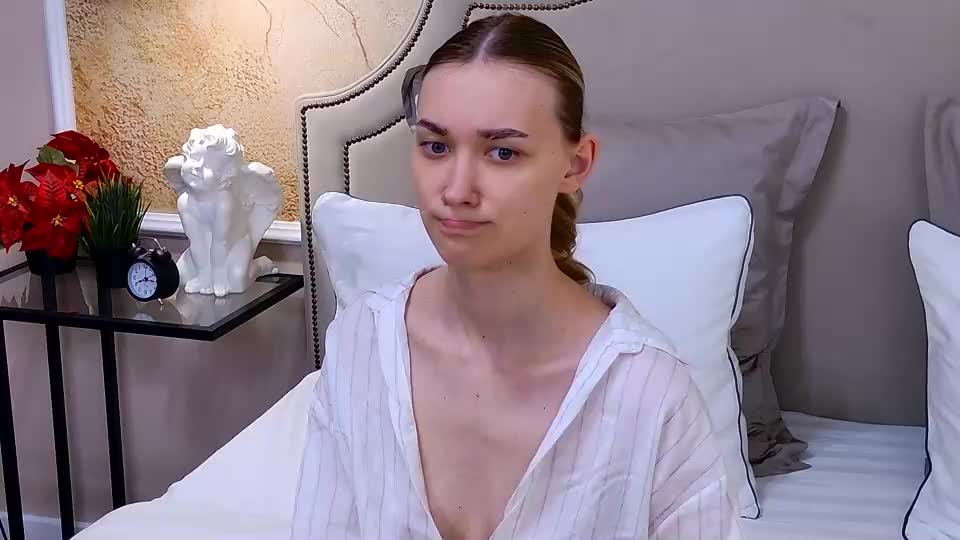 elizabethcash Приват Записи 2026-06-20