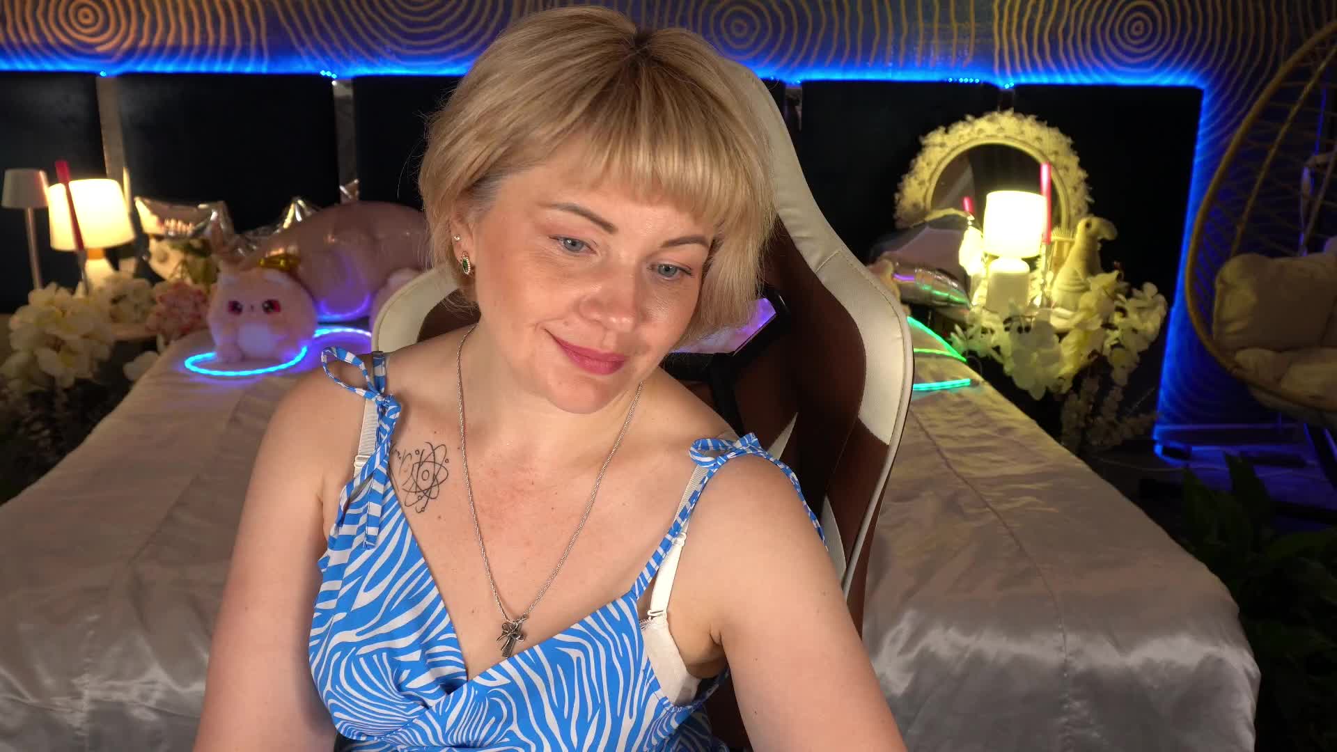 AmiraNight Приват Записи 2026-06-20