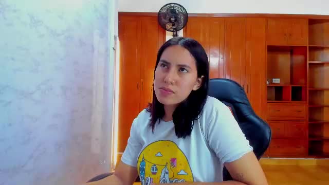 emily_and_soffy Приват Записи 2026-06-20