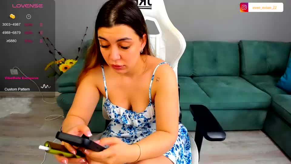 eveeevian Приват Записи 2026-06-20